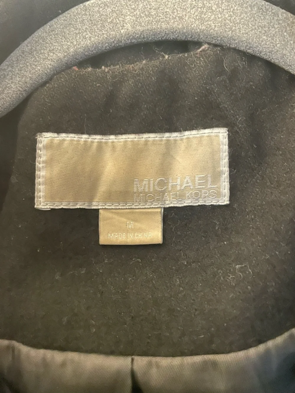 Black Hooded Toggle Coat - Women's Classic Winter Jacket Michael Kors size M - Picture 3 of 3